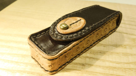Genuine leather case - A combination of glossy dark brown leather and light leather