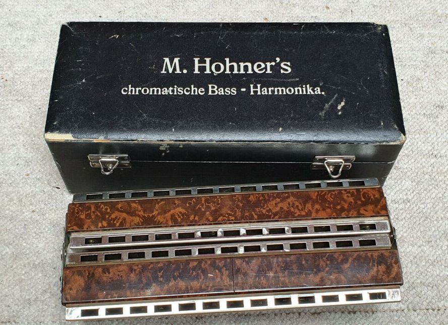Hohner vintage bass harmonica model 1